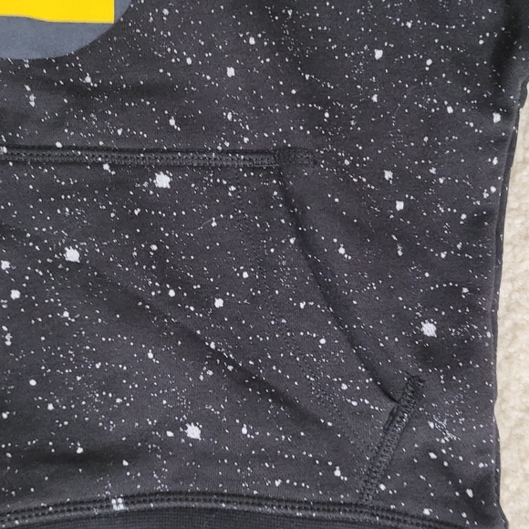 National Geographic Sweater - Picture 11 of 11